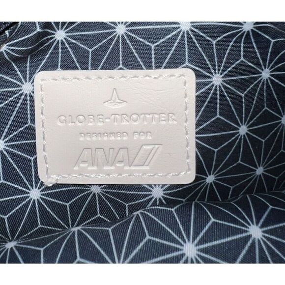 Globe‎ Trotter ANA Amenity Travel Toiletry Bag Blue Zip Closure EUC - Picture 5 of 5